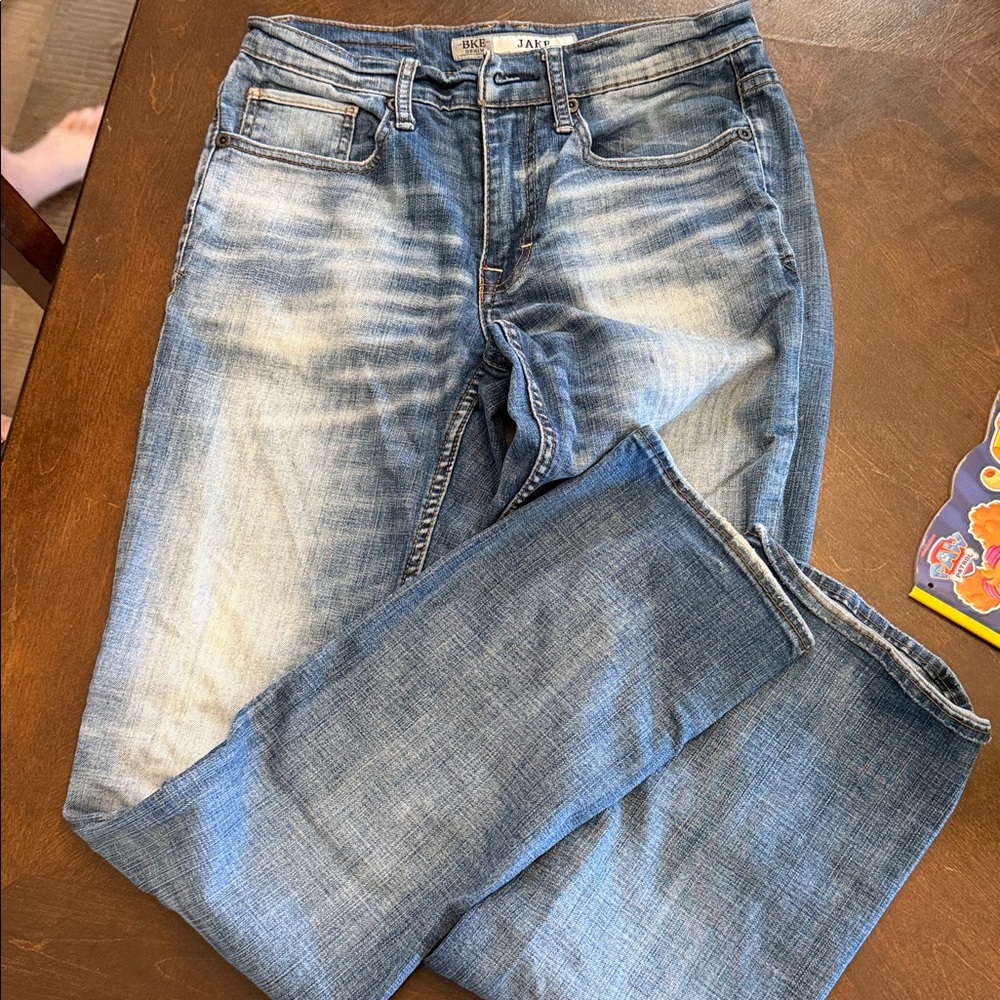 BKE Men's Faded Blue Bootcut Jeans